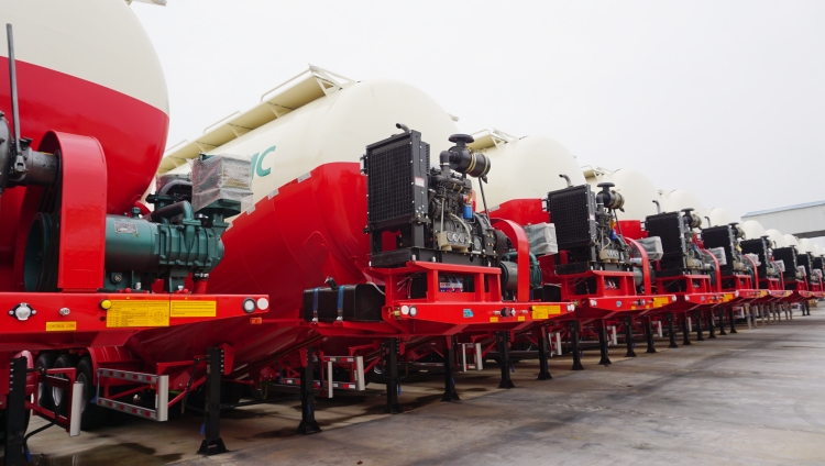 Pneumatic Trailers for Sale in Djibouti | Bulk Cement Tanker Price | CIMC Trailers