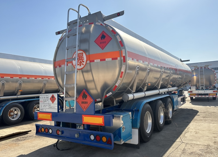 CIMC Fuel Tanker Trailers for Sale | 50000 Liter Tri Axle Fuel Tanker Trailer Manufacturers | Fuel Tanker Price