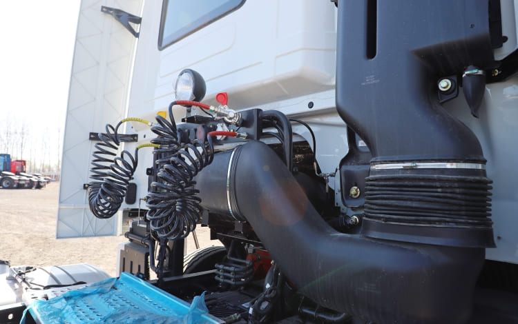Foton Auman EST Tractor Head for Sale | Foton EST Tractor Head | Foton 6x4