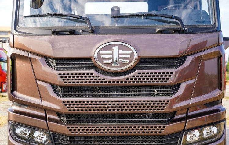 Faw Jiefang JH5 Tractor Head 6×4 Truck for Sale