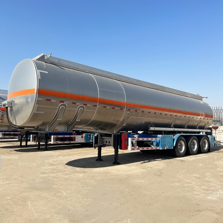 CIMC Aluminum Fuel Tanker Trailer